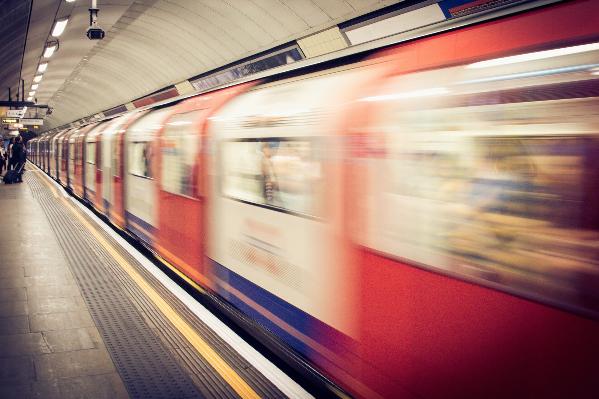 London underground train (Photo by Dan Roizer on Unsplash)
